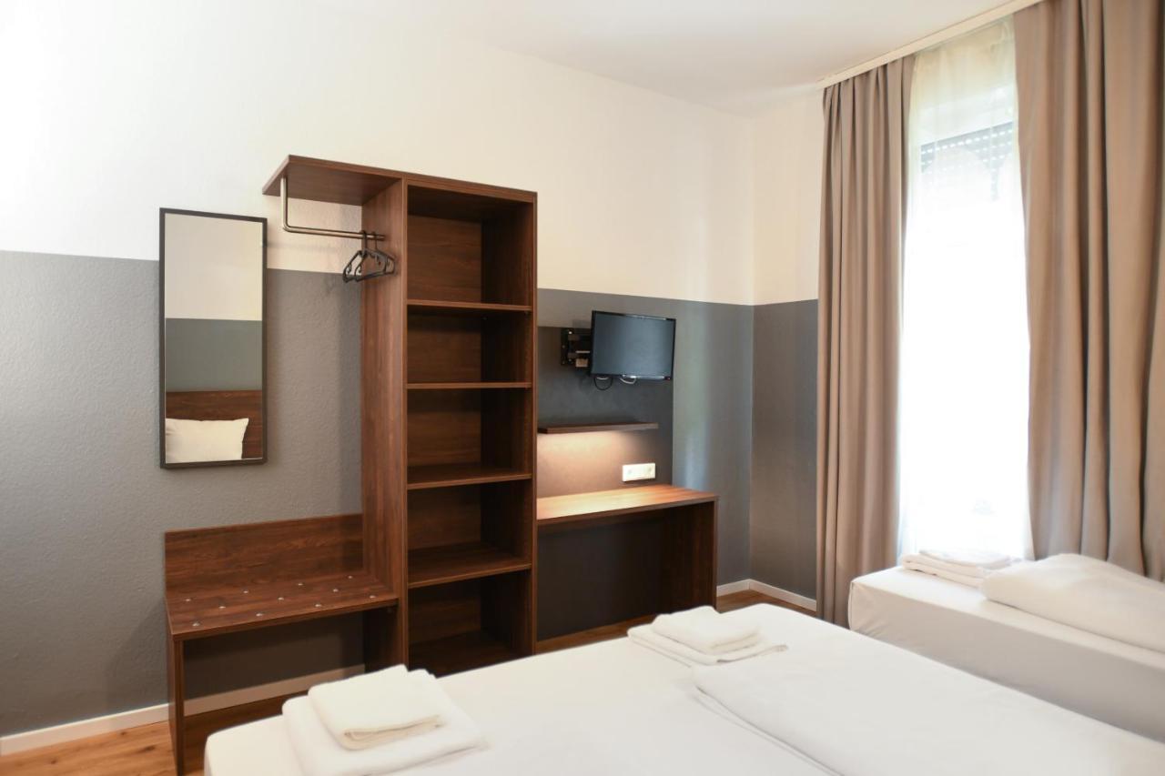 Hotel Apadana Frankfurt Frankfurt am Main Exteriör bild